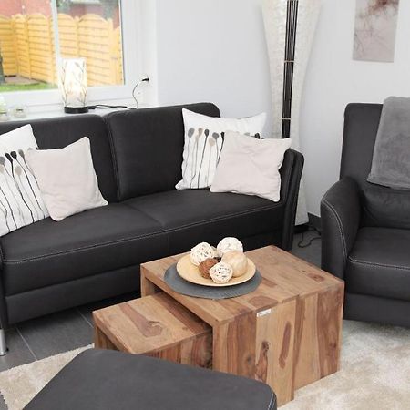 Loewenzahn Apartment Греетзиел Екстериор снимка
